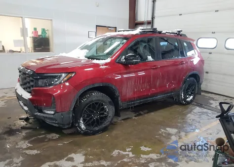 2022 Honda Passport Awd Trailsport z USA, uszkodzony, nr VIN 5FNYF8H65NB015157